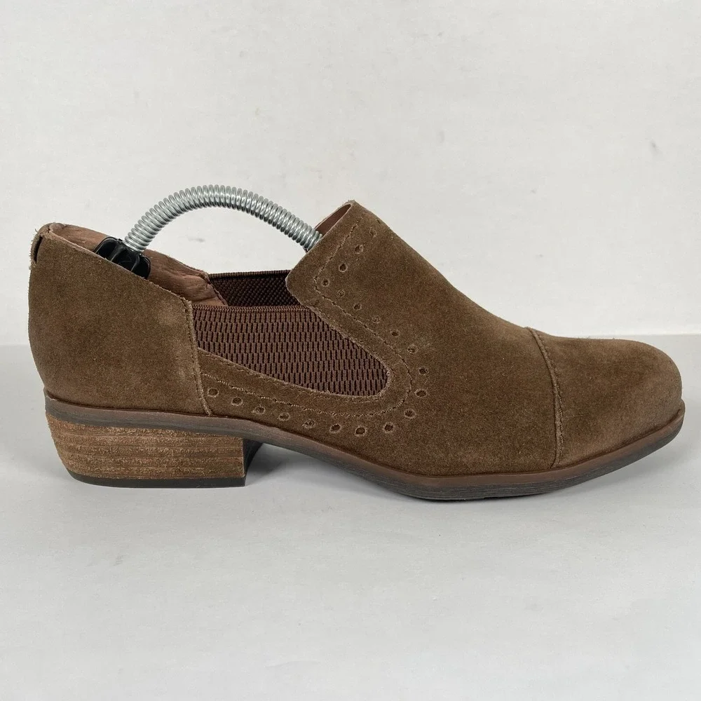Korks Gertrude Shoes Womens Size 6.5 M Brown Suede Slip On Block Heel Booties
